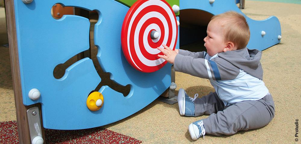 Aire de jeux de jardin et autres jeux d'extérieur, pour faire bouger les  kids