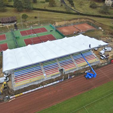 Couverture de tribune