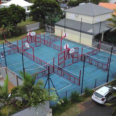 Equipement multisports et multi-terrains