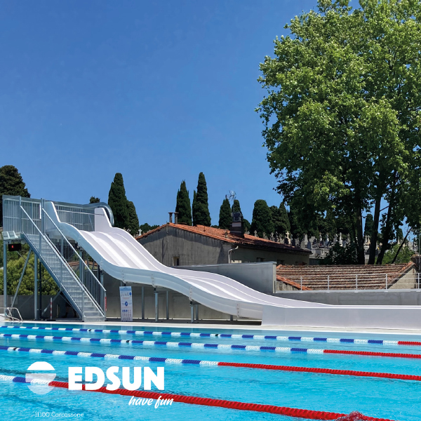 Toboggans aquatiques sur mesure - Photo