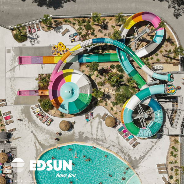Toboggans aquatiques sur mesure - Photo