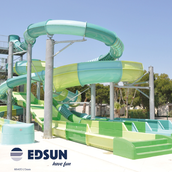 Toboggans aquatiques sur mesure - Photo