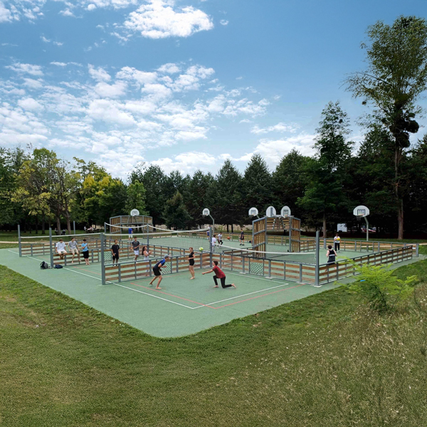 Equipement multisports et multi-terrains