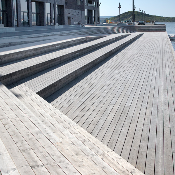 Lame de terrasse en bois - Photo