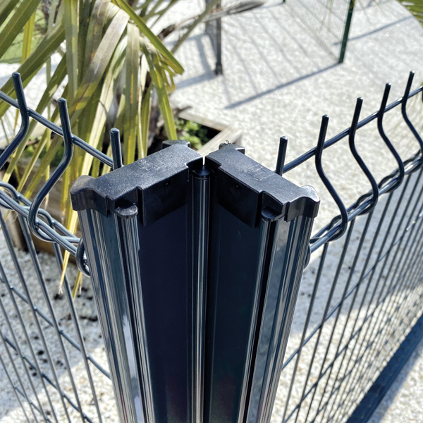 Clôtures, brise-vue, poteaux - Poteau aluminium  - Photo 1