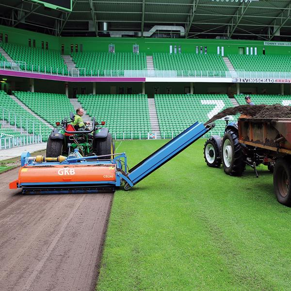 Entretien des sols sportifs outdoor - Scalpeuse déplaqueuse - Photo 1