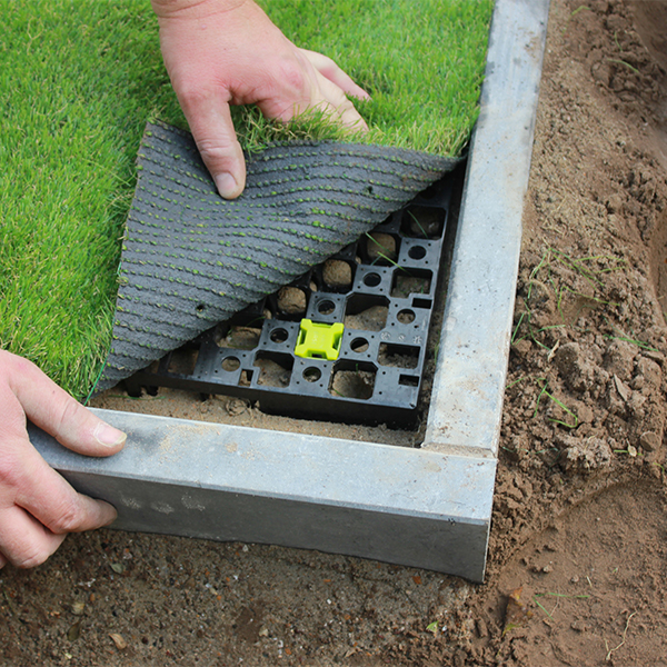 Plaque de support pour le gazon synthétique DRAINBASE Sols et