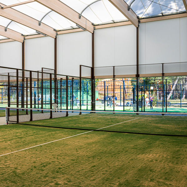 Padel couvert - Photo