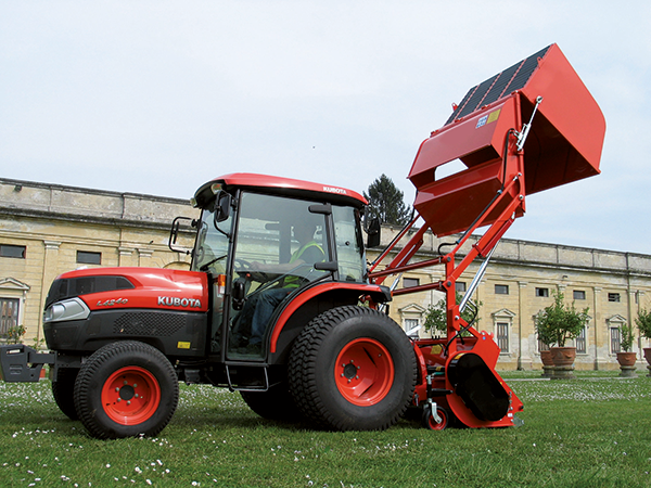 Matériels et Outillage - Tondeuse régénérateur par ajout de couteaux verticoupe - Photo 1