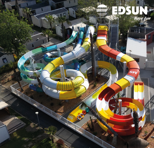 Toboggans aquatiques sur mesure - Photo