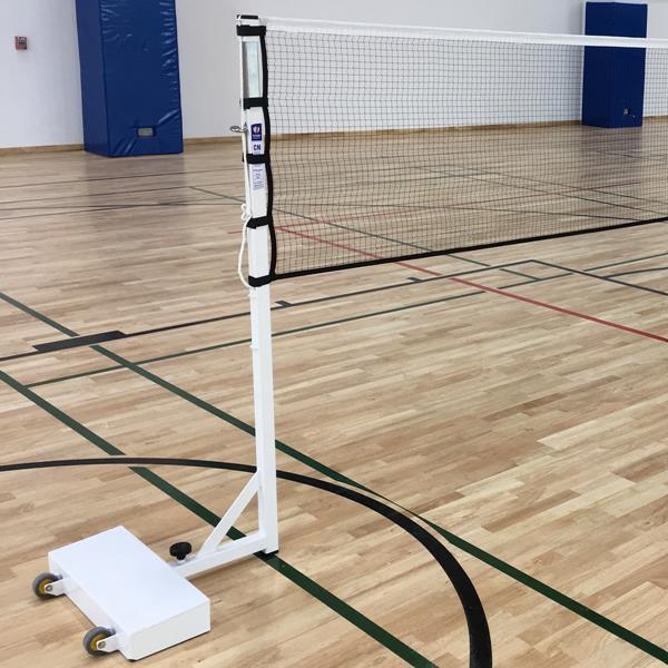 Equipements sportifs : main courante, pare-ballon, filets, cages, tapis, musculation...  - Poteaux de badminton certifiés FFBaD - Photo 1