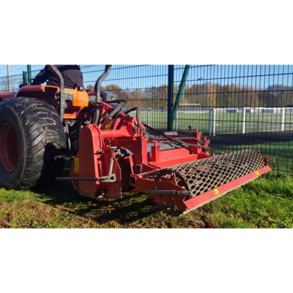 Matériels et Outillage - Combiné préparateur de sol enfouisseur engazonneur - Photo 1