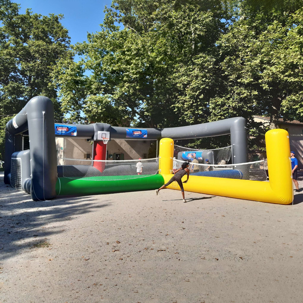 Structure gonflable multisports et multi-terrains