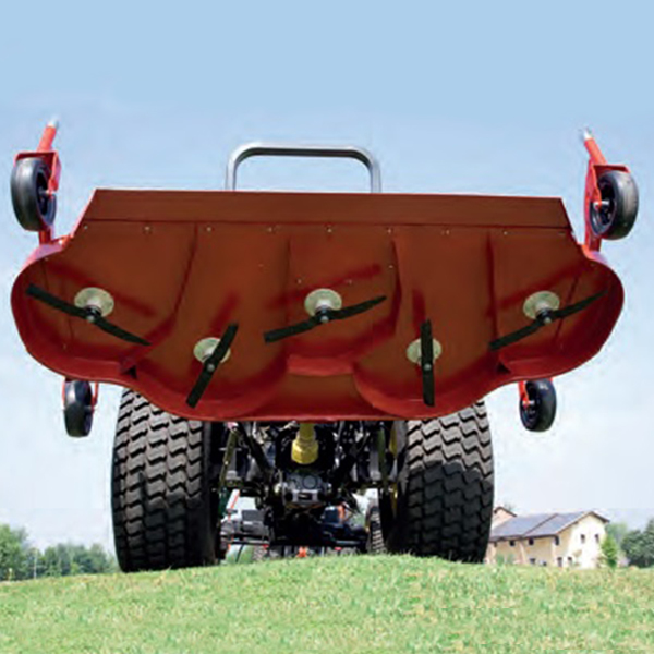 Tondeuse adaptable sur tracteurs