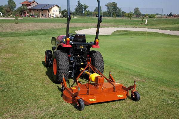 Tracteurs et tondeuses à gazon Kubota pour la maison, le jardin et les  pelouses