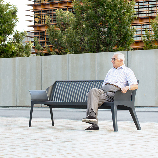 Bancs, banquettes, chaises... - Canapé - Photo 1